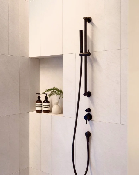 Meir Round Hand Shower on Rail Column, Matte Black