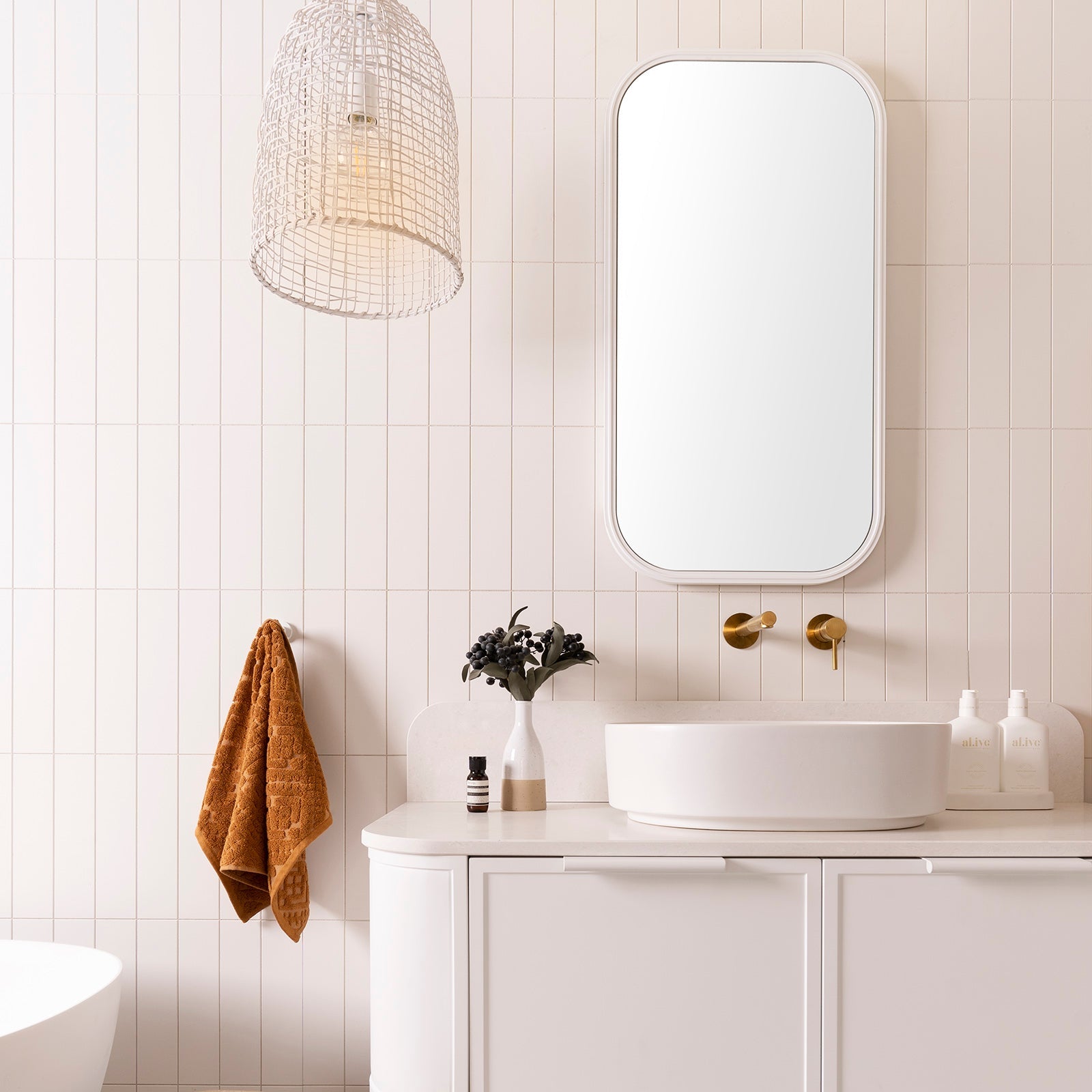 ADP Quinn 500mm Mirrored Cabinet