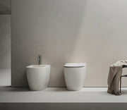 Studio Bagno Futura Wall Faced Pan - Complete, Gloss White
