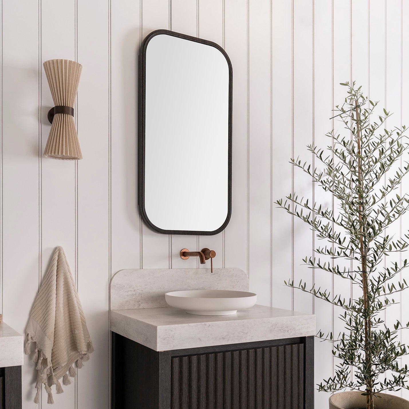 ADP Quinn 500mm Mirrored Cabinet