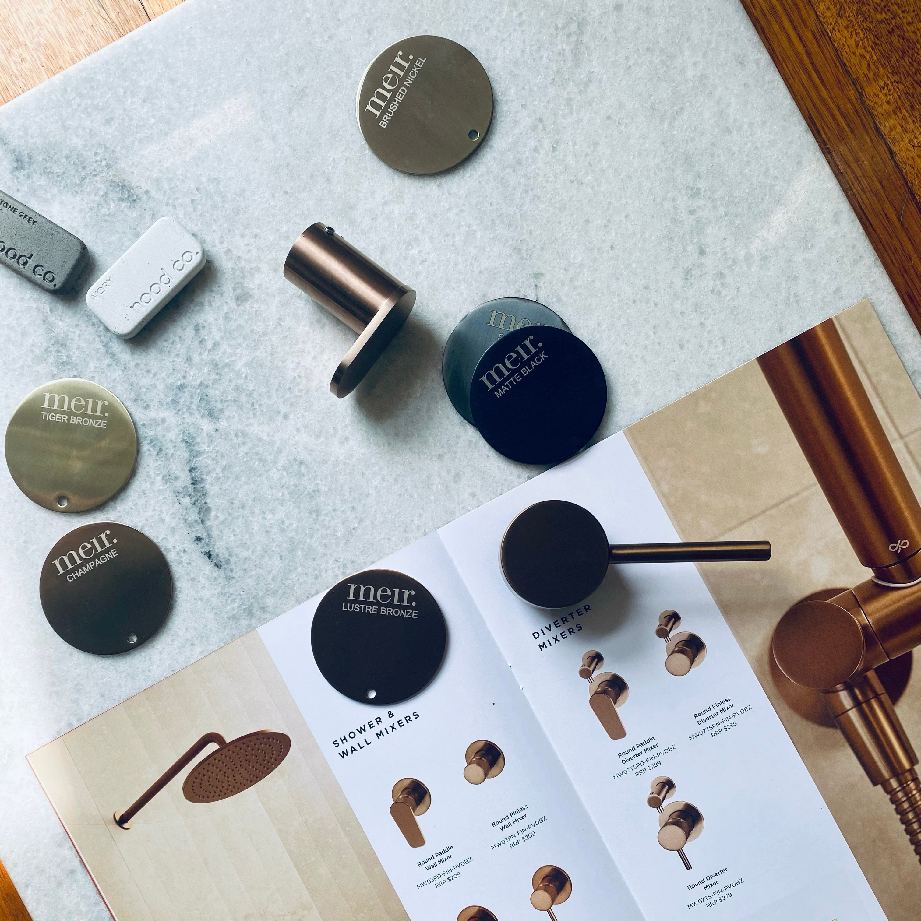Meir Round Colour Sample Disc Set