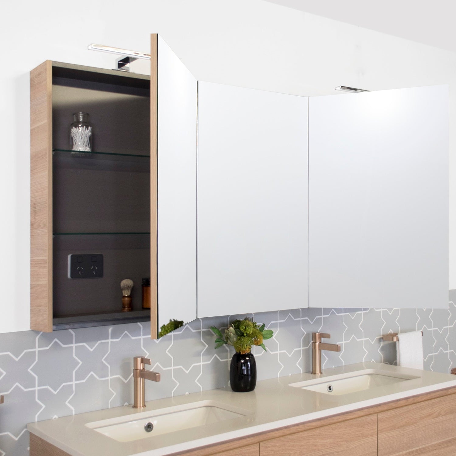 ADP Moonlight Mirrored Cabinet