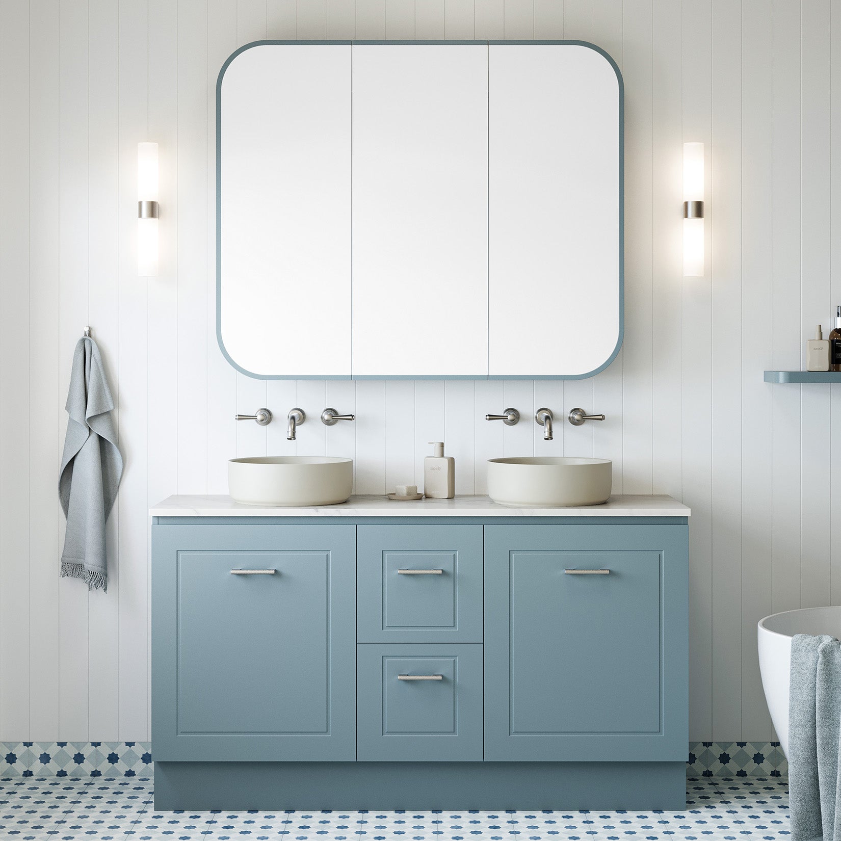 Timberline Nevada Classic Freestanding On Kickboard