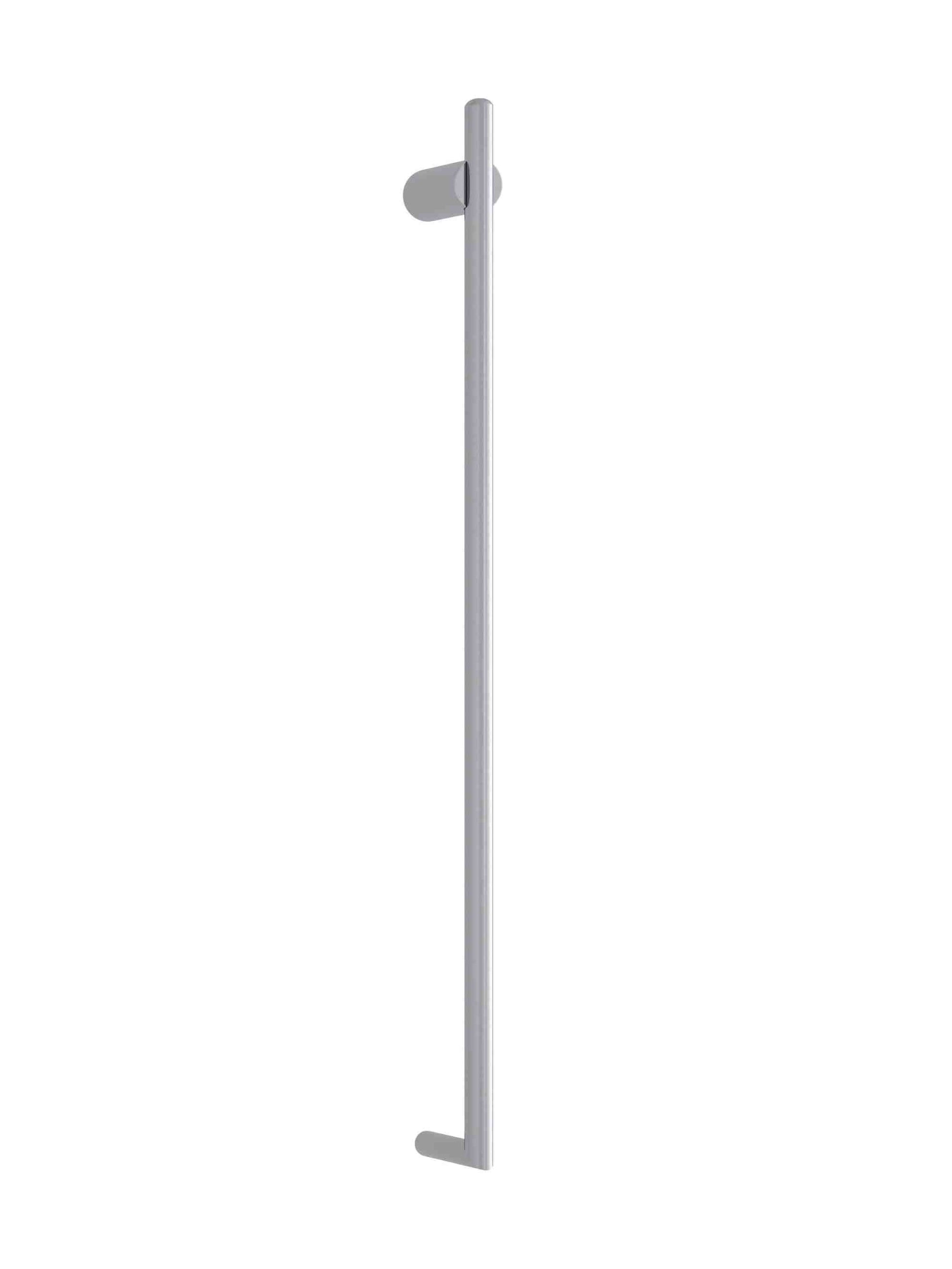 Thermogroup Thermorail Thin/Round 240Volt Vertical Bar 900x45x80mm 15Watt, Polished Stainless Steel