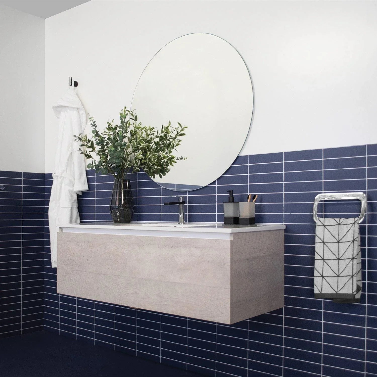 ADP Glacier Ceramic Slim Wall Hung Vanity All Drawers - Ideal Bathroom CentreGLLFAS0600WHCCE600mmCentre BasinLite Fresh White Interior