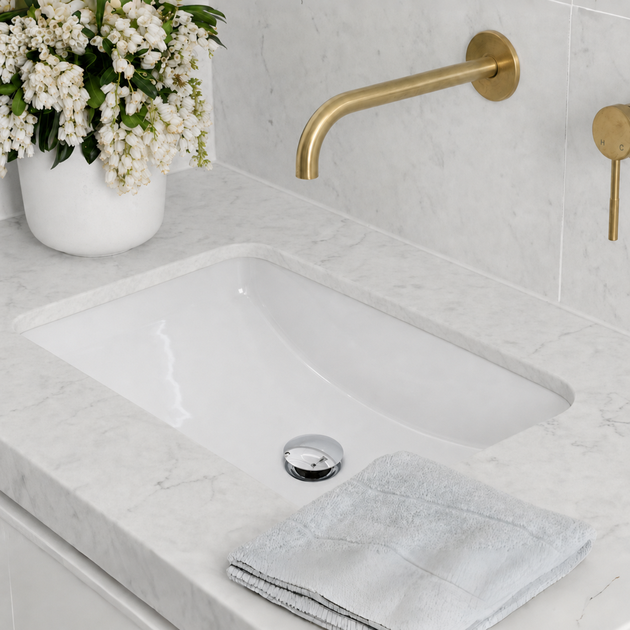 Milano Ensuite Ceramic Under Counter Basin
