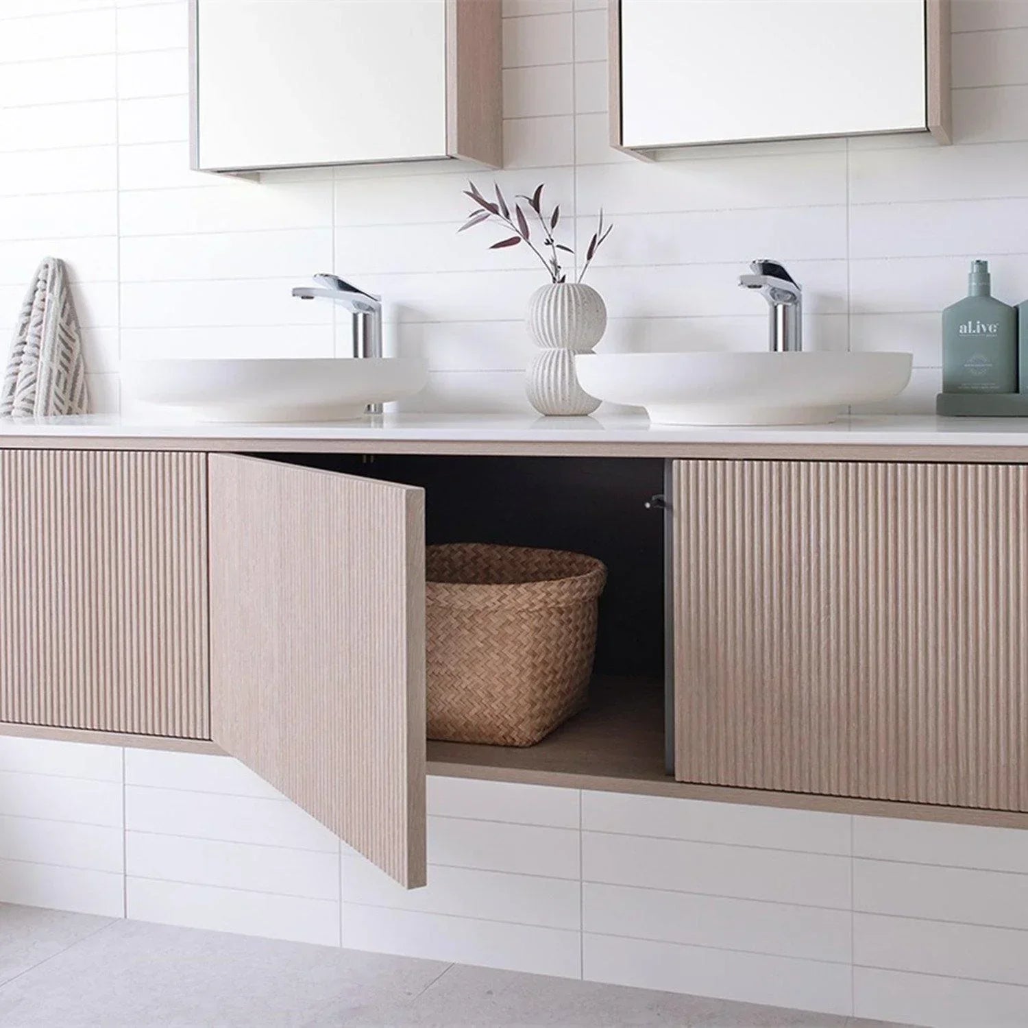 ADP Clifton Wall Hung Vanity, Full Depth Model with 500mm Depth - Ideal Bathroom CentreCLIFCS0900WHRCP4900mmRight Hand Basin