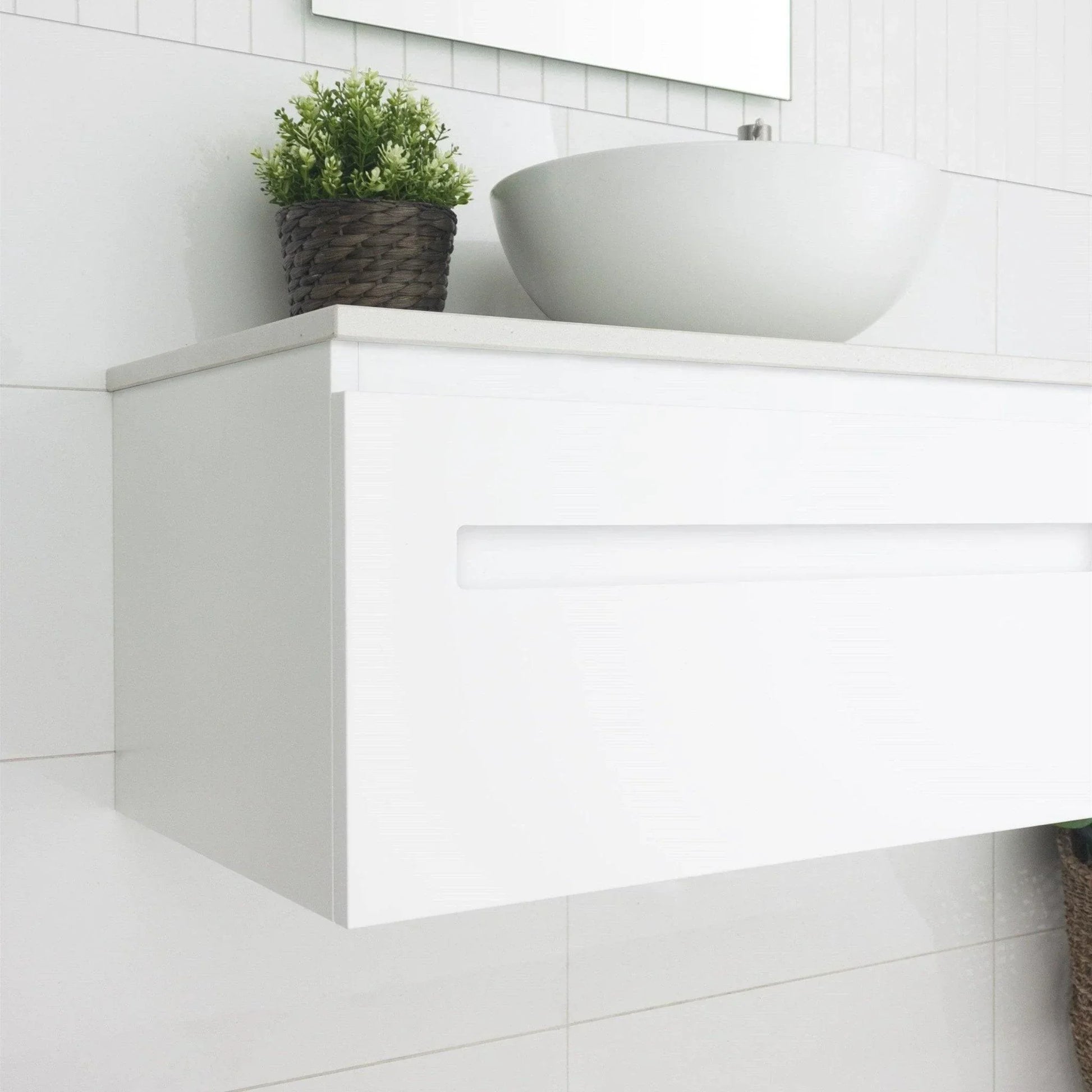 Marquis Rossi Wall Hung Vanity - Ideal Bathroom CentreRossi 1Dekton600mmDektonCentre Bowl