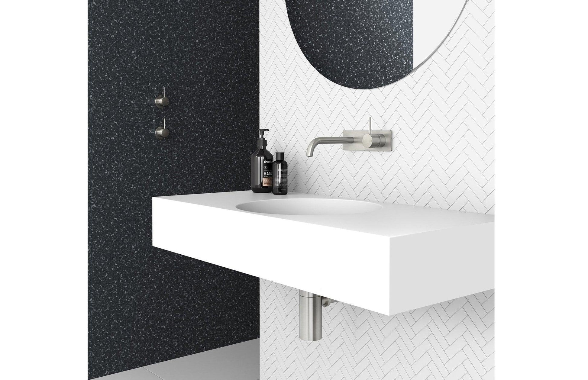 Phoenix 40mm Bottle Trap - Ideal Bathroom Centre800-8950-31Carbon Grey