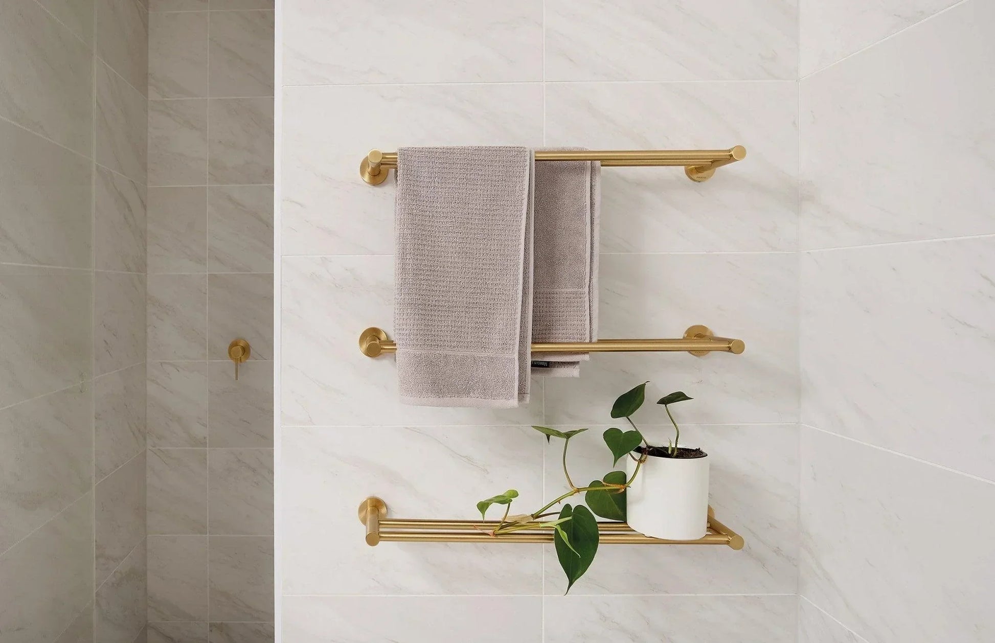 Phoenix Radii Double Towel Rail 600mm Round Plate - Ideal Bathroom CentreRA813-12Brushed Gold