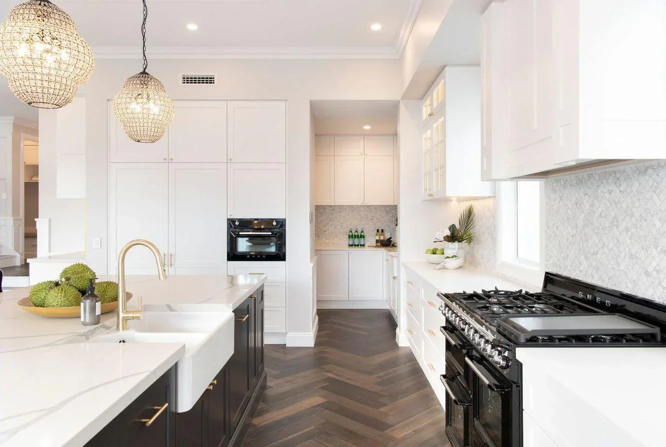 Turner Hastings Chester 80 x 50 Double Flat Front Fine Fireclay Butler Sink - Ideal Bathroom Centre7403No Grid