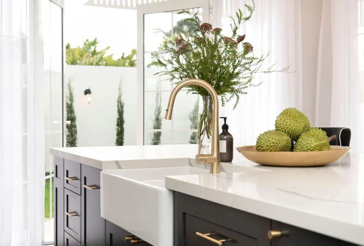 Turner Hastings Chester 80 x 50 Double Flat Front Fine Fireclay Butler Sink - Ideal Bathroom Centre7403No Grid